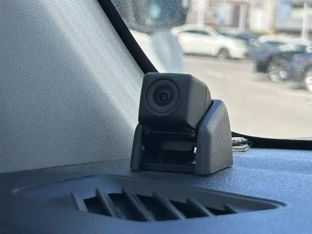 トヨタ ライズ Z 長崎県 2020(令2)年 7.7万km ターコイズブルーマイカメタリック 〇純正ナビ/〇フルセグTV/〇ETC/〇純正ドライブレコーダー/〇アダプティプクルーズコントロール/〇コーナーセンサー/〇トヨタセーフティーセンス/〇LEDヘッドランプ/〇LEDフロントフォグランプ/〇プッシュ式オートエアコン/〇革巻きステアリングホイール/〇シートヒーター/〇純正17インアルミホイール/〇キーフリーシステム