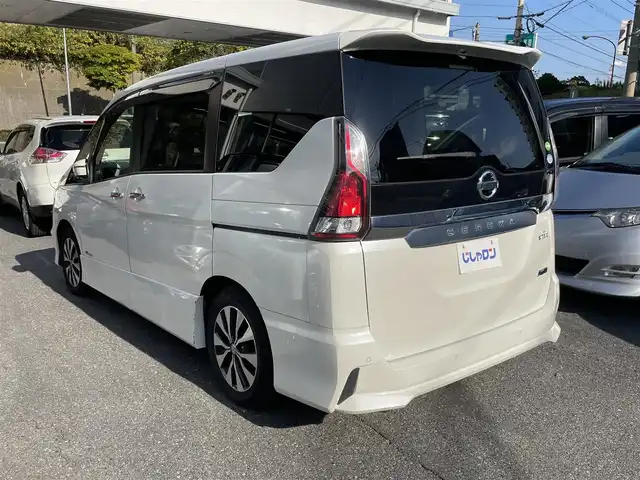 日産 セレナ ハイウェイスター G 福岡県 2016(平28)年 11.2万km ブリリアントホワイトパール (株)IDOMが運営する【じしゃロン八幡西店】の自社ローン専用車両になります。こちらは現金またはオートローンご利用時の価格です。自社ローンご希望の方は別途その旨お申付け下さい/スマートキー/純正メモリナビ/フルセグ/Bluetooth/アラウンドビューモニター/両側パワースライドドア/クルーズコントロール/ETC