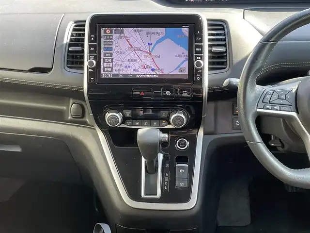 日産 セレナ ハイウェイスター G 福岡県 2016(平28)年 11.2万km ブリリアントホワイトパール (株)IDOMが運営する【じしゃロン八幡西店】の自社ローン専用車両になります。こちらは現金またはオートローンご利用時の価格です。自社ローンご希望の方は別途その旨お申付け下さい/スマートキー/純正メモリナビ/フルセグ/Bluetooth/アラウンドビューモニター/両側パワースライドドア/クルーズコントロール/ETC