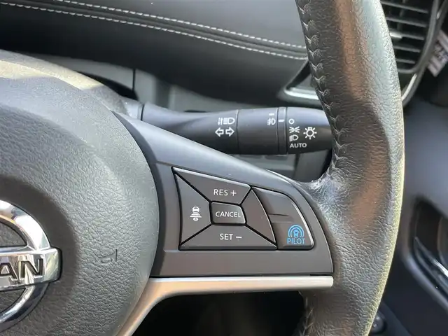 日産 セレナ ハイウェイスター G 福岡県 2016(平28)年 11.2万km ブリリアントホワイトパール (株)IDOMが運営する【じしゃロン八幡西店】の自社ローン専用車両になります。こちらは現金またはオートローンご利用時の価格です。自社ローンご希望の方は別途その旨お申付け下さい/スマートキー/純正メモリナビ/フルセグ/Bluetooth/アラウンドビューモニター/両側パワースライドドア/クルーズコントロール/ETC