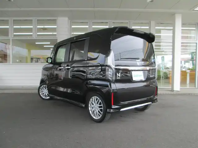 ホンダ Ｎ ＢＯＸ カスタム L ターボ 千葉県 2021(令3)年 2.8万km クリスタルブラックパール ワンオーナー/純正ナビ、フルセグTV/バックカメラ/純正オーディオ【DVD/CD/BT/SD/USB】/Honda SENSING/両側パワースライドドア/LEDヘッドライト&LEDフォグランプ/ヘッドライトレベライザー/レーダークルーズコントロール/パドルシフト付き革巻きステアリング/ナビ連動ステアリングスイッチ/ハーフレザーシート/前席シートヒーター/リアコーナーセンサー/ビルトインETC、スペアキー/取扱説明書/新車時保証書/ナビ取扱説明書/ホンダ整備記録簿(R4/5/6)