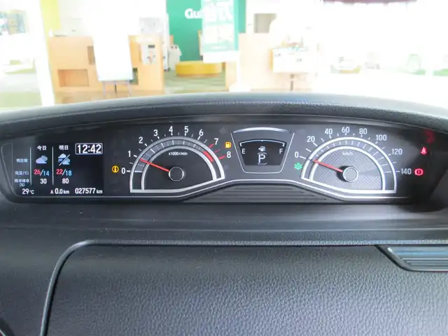 ホンダ Ｎ ＢＯＸ カスタム L ターボ 千葉県 2021(令3)年 2.8万km クリスタルブラックパール ワンオーナー/純正ナビ、フルセグTV/バックカメラ/純正オーディオ【DVD/CD/BT/SD/USB】/Honda SENSING/両側パワースライドドア/LEDヘッドライト&LEDフォグランプ/ヘッドライトレベライザー/レーダークルーズコントロール/パドルシフト付き革巻きステアリング/ナビ連動ステアリングスイッチ/ハーフレザーシート/前席シートヒーター/リアコーナーセンサー/ビルトインETC、スペアキー/取扱説明書/新車時保証書/ナビ取扱説明書/ホンダ整備記録簿(R4/5/6)
