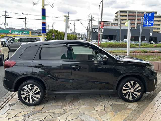 スズキ エスクード 静岡県 2023(令5)年 2.3万km コスミックブラックパール 【主要装備】/純正ナビ　/バックカメラ　/ＥＴＣ　/レーダークルーズコントロール　/プリクラッシュセーフティ　/ステアリングスイッチ　/前後ドライブレコーダー　/フルセグ　/シートヒーター　/ハーフレザーシート　/ＬＥＤヘッドライト