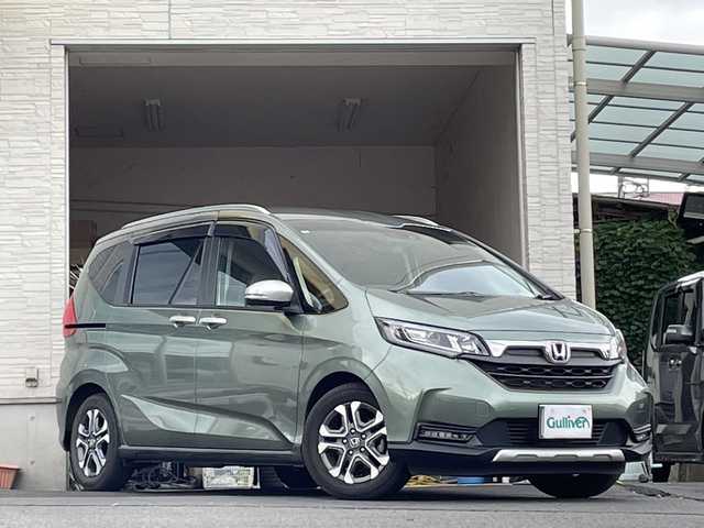 ホンダ フリード＋ クロスター ホンダセンシング 大分県 2021(令3)年 3万km 緑 ワンオーナー /ハーフレザーシート /両側パワースライドドア /純正フロアマット/純正15インチアルミホイール/純正ビルトインETC/純正ドラレコ/純正LEDヘッドライト/オートライト/社外ナビ/Bluetooth/バックカメラ/コーナーセンサー/衝突被害軽減ブレーキ/横滑り防止装置/レーンキープアシスト