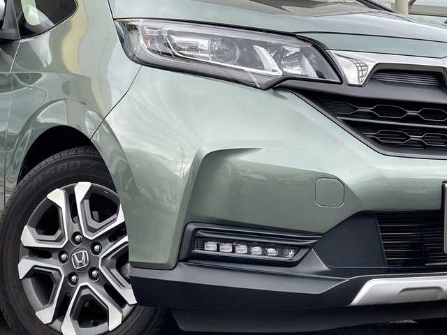 ホンダ フリード＋ クロスター ホンダセンシング 大分県 2021(令3)年 3万km 緑 ワンオーナー /ハーフレザーシート /両側パワースライドドア /純正フロアマット/純正15インチアルミホイール/純正ビルトインETC/純正ドラレコ/純正LEDヘッドライト/オートライト/社外ナビ/Bluetooth/バックカメラ/コーナーセンサー/衝突被害軽減ブレーキ/横滑り防止装置/レーンキープアシスト