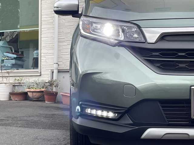 ホンダ フリード＋ クロスター ホンダセンシング 大分県 2021(令3)年 3万km 緑 ワンオーナー /ハーフレザーシート /両側パワースライドドア /純正フロアマット/純正15インチアルミホイール/純正ビルトインETC/純正ドラレコ/純正LEDヘッドライト/オートライト/社外ナビ/Bluetooth/バックカメラ/コーナーセンサー/衝突被害軽減ブレーキ/横滑り防止装置/レーンキープアシスト