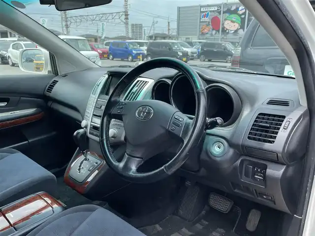 トヨタ ハリアー 240G 滋賀県 2008(平20)年 13.5万km ホワイトパールクリスタルシャイン 純正ナビ/HDD/MD/FM/AM/バックカメラ/ETC/前後ドライブレコーダー/HIDヘッドライト/フォグランプ/純正ナビ