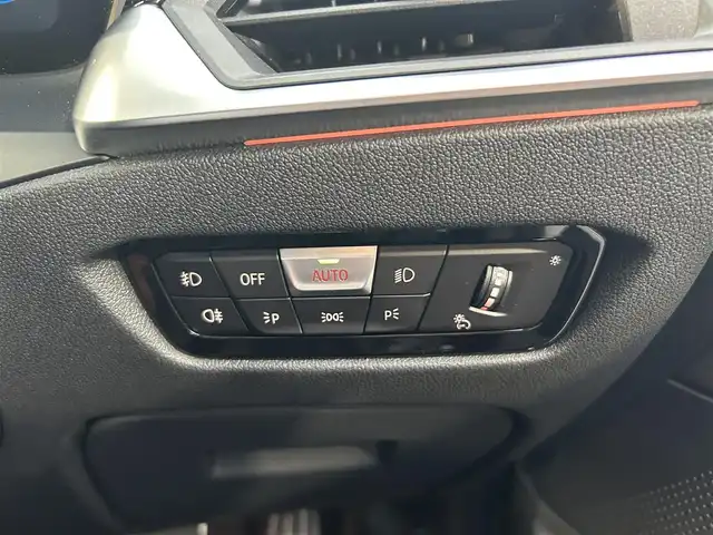 ＢＭＷ ３３０ｉ Mスポーツ 滋賀県 2019(令1)年 2.9万km 白 ワンオーナー/純正ナビ／フルセグテレビ／Bluetooth／USB/１９インチAW/D/Nパワーシート/シートヒーター　/パワーバックドア/前後ドライブレコーダー/360°カメラ/AppleCarPlay/レザーシート/ＡＣＣ/ＬＫＡ/BSM/Mスポーツ