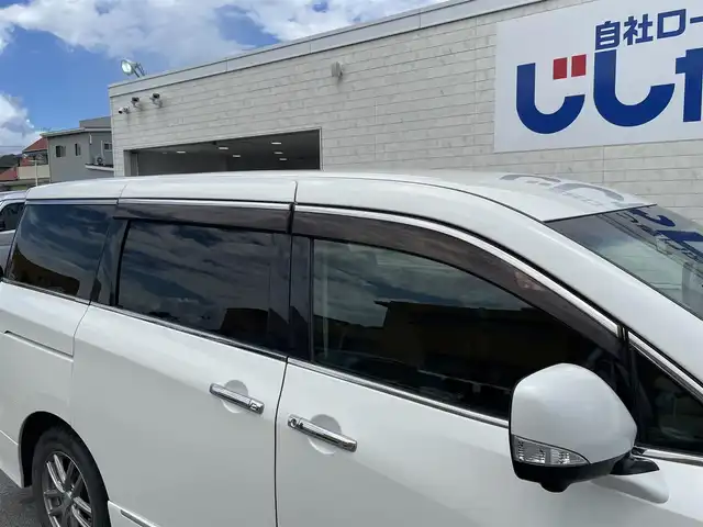 日産 エルグランド 250HWS アーバンクロム 佐賀県 2012(平24)年 10万km ブリリアントホワイトパール （株)IDOMが運営する【じしゃロン佐賀店】の自社ローン専用車両になります。/こちらは現金またはオートローンご利用時の価格です。自社ローンご希望の方は別途その旨お申付け下さい/禁煙車/純正HDDナビ/（DVD/FM/AM）/全方位カメラ/TV/両側電動スライドドア/横滑り防止装置/後部座席モニター/ハロゲンライト/オートライト/ハーフレザー/フロアマット/取扱説明書