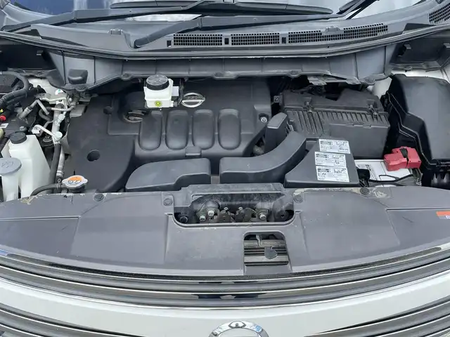 日産 エルグランド 250HWS アーバンクロム 佐賀県 2012(平24)年 10万km ブリリアントホワイトパール （株)IDOMが運営する【じしゃロン佐賀店】の自社ローン専用車両になります。/こちらは現金またはオートローンご利用時の価格です。自社ローンご希望の方は別途その旨お申付け下さい/禁煙車/純正HDDナビ/（DVD/FM/AM）/全方位カメラ/TV/両側電動スライドドア/横滑り防止装置/後部座席モニター/ハロゲンライト/オートライト/ハーフレザー/フロアマット/取扱説明書