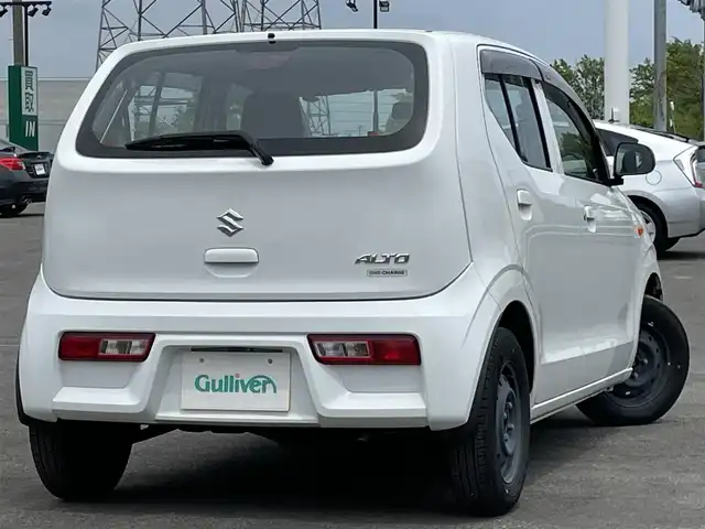スズキ アルト L 道央・札幌 2019(令1)年 1.6万km スペリアホワイト ４WD/純正オーディオ/AM/FM/CD/AUX/横滑り防止装置/前席シートヒーター/リモコンキー/ハロゲンヘッドライト/ヘッドライトレベライザー/フロアマット/ドアバイザー/鉄チンホイール付冬タイヤ積込/145/80/R13/2018年/山6mm