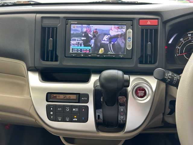 ホンダ Ｎ ＷＧＮ G 宮城県 2015(平27)年 4.8万km プレミアムホワイトパール 純正ナビ(iPod/SD/BT/FM/AM/TV/CD/DVD/USB)/バックカメラ/横滑り防止装置/アイドリングストップ/純正フロアマット/スタッドレスタイヤ社外AW（155/65R14）/保証書/記録簿