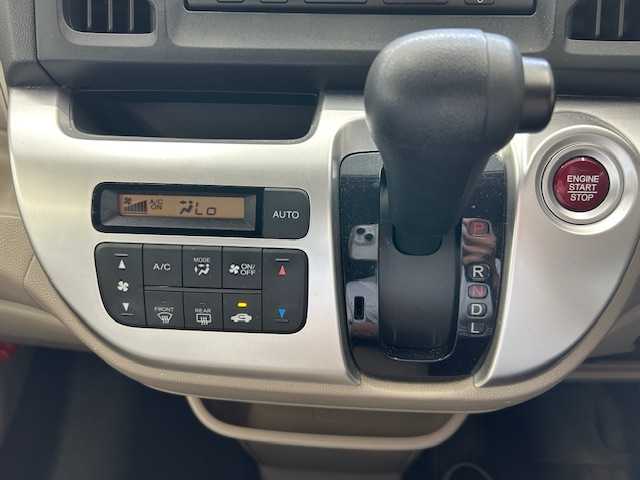 ホンダ Ｎ ＷＧＮ G 宮城県 2015(平27)年 4.8万km プレミアムホワイトパール 純正ナビ(iPod/SD/BT/FM/AM/TV/CD/DVD/USB)/バックカメラ/横滑り防止装置/アイドリングストップ/純正フロアマット/スタッドレスタイヤ社外AW（155/65R14）/保証書/記録簿
