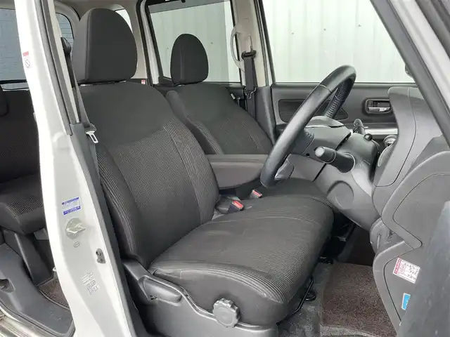 日産 デイズ ルークス ハイウェイスターX Gパッケージ 福岡県 2016(平28)年 7.5万km ホワイトパール ・純正ナビ（BLUETOOTH/フルセグ/CD/DVD）/・両側パワースライドドア/・横滑り防止装置/・衝突軽減システム/・アイドリングストップ/・オートライト/・ETC/・純正15インチAW/・純正フロアマット/・保証書/・取扱説明書/・スマートキー