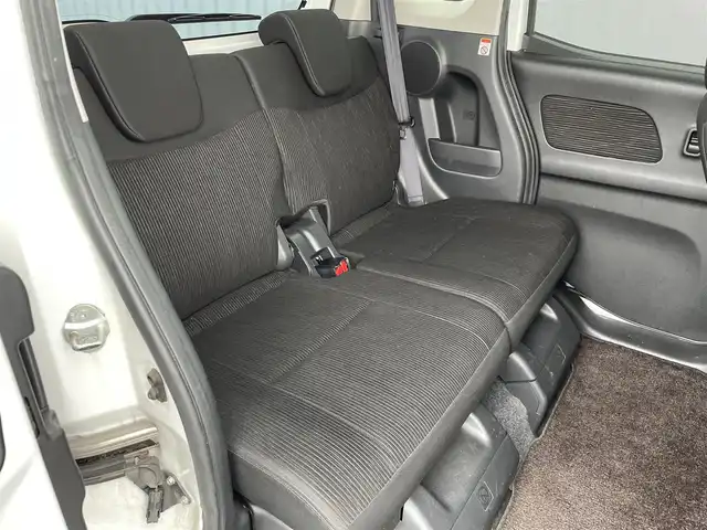 日産 デイズ ルークス ハイウェイスターX Gパッケージ 福岡県 2016(平28)年 7.5万km ホワイトパール ・純正ナビ（BLUETOOTH/フルセグ/CD/DVD）/・両側パワースライドドア/・横滑り防止装置/・衝突軽減システム/・アイドリングストップ/・オートライト/・ETC/・純正15インチAW/・純正フロアマット/・保証書/・取扱説明書/・スマートキー