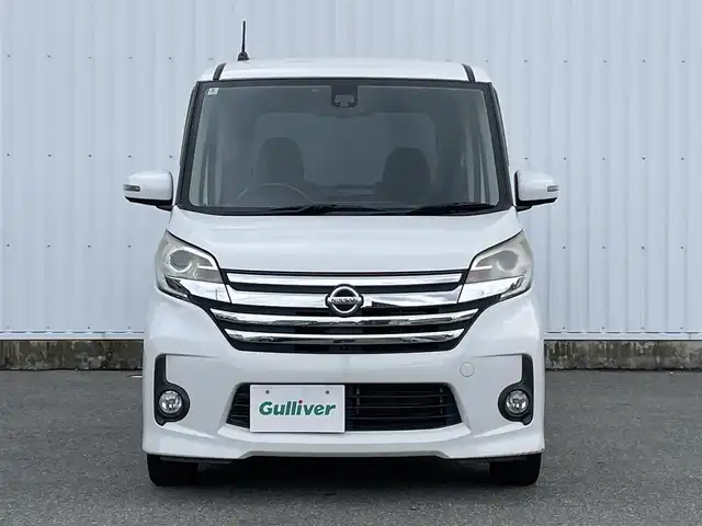 日産 デイズ ルークス ハイウェイスターX Gパッケージ 福岡県 2016(平28)年 7.5万km ホワイトパール ・純正ナビ（BLUETOOTH/フルセグ/CD/DVD）/・両側パワースライドドア/・横滑り防止装置/・衝突軽減システム/・アイドリングストップ/・オートライト/・ETC/・純正15インチAW/・純正フロアマット/・保証書/・取扱説明書/・スマートキー