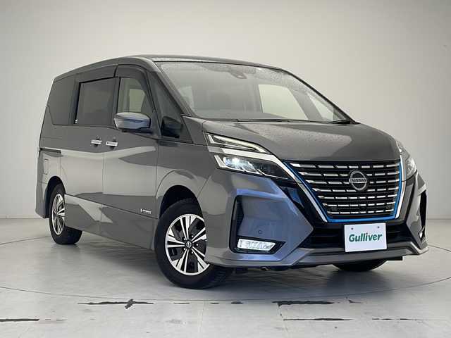 日産 セレナ e－パワー ハイウェイスター V 沖縄県 2020(令2)年 5.4万km ダークメタルグレー 純正ナビ　【MJ119D-W】/　(フルセグTV Bluetooth)　/全アラウンドビューモニター/クルーズコントロール　/ステアリングスイッチ/両側パワースライドドア　/ＬＥＤヘッドライト　/オートライト/純正フロアマット/純正１５インチアルミホイール　/プッシュスタート　/スマートキー　/保証書/取扱説明書