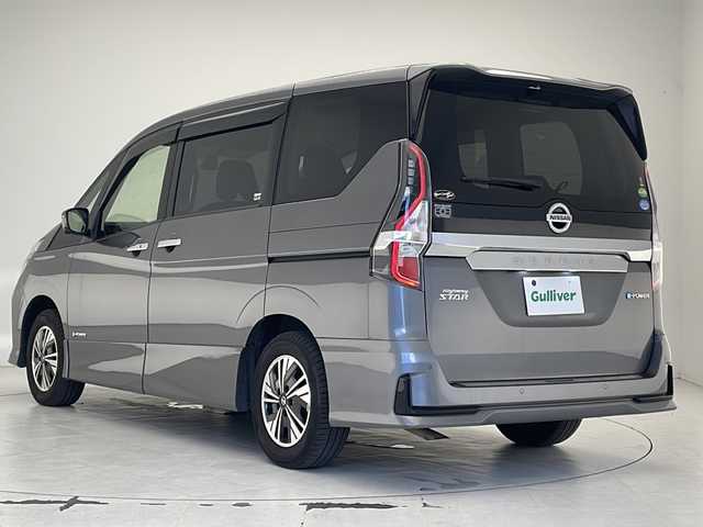 日産 セレナ e－パワー ハイウェイスター V 沖縄県 2020(令2)年 5.4万km ダークメタルグレー 純正ナビ　【MJ119D-W】/　(フルセグTV Bluetooth)　/全アラウンドビューモニター/クルーズコントロール　/ステアリングスイッチ/両側パワースライドドア　/ＬＥＤヘッドライト　/オートライト/純正フロアマット/純正１５インチアルミホイール　/プッシュスタート　/スマートキー　/保証書/取扱説明書