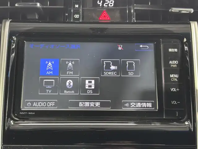 トヨタ ハリアー エレガンス 大阪府 2015(平27)年 6.4万km ブラック 純正ナビTV バックカメラ ハーフレザー パワーシート スマートキープッシュスタート アイドリングストップ オートライト 横滑り防止装置 ドライブレコーダー ETC
