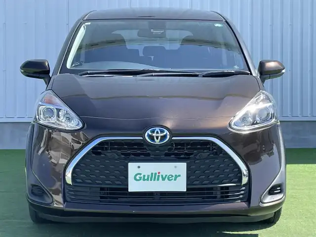 トヨタ シエンタ ハイブリッド X 香川県 2019(令1)年 7.5万km ヴィンテージブラウンパールクリスタルシャイン 純正SDナビゲーション（NSLN-W68）/【AM/FM/Bluetooth】/バックカメラ/クリアランスソナー（前後）/トヨタセーフティセンス/→プリクラッシュセーフティ（衝突被害軽減）/→プロアクティブドライビングアシスト（ハンドル操作支援）/→レーンディパーチャーアラート（車線逸脱警報）/→オートマチックハイビーム/ETC/片側パワースライドドア/フロアマット/電動格納ミラー（ウィンカー付）/横滑り防止装置/スマートキー/スペアキー