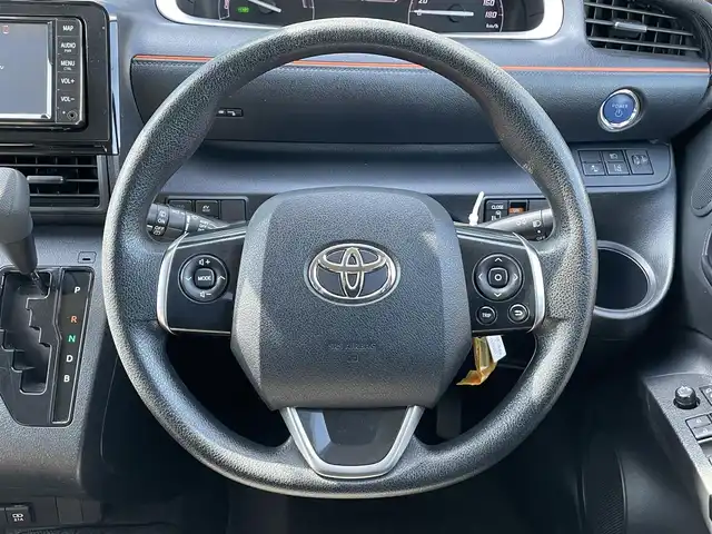 トヨタ シエンタ ハイブリッド X 香川県 2019(令1)年 7.5万km ヴィンテージブラウンパールクリスタルシャイン 純正SDナビゲーション（NSLN-W68）/【AM/FM/Bluetooth】/バックカメラ/クリアランスソナー（前後）/トヨタセーフティセンス/→プリクラッシュセーフティ（衝突被害軽減）/→プロアクティブドライビングアシスト（ハンドル操作支援）/→レーンディパーチャーアラート（車線逸脱警報）/→オートマチックハイビーム/ETC/片側パワースライドドア/フロアマット/電動格納ミラー（ウィンカー付）/横滑り防止装置/スマートキー/スペアキー