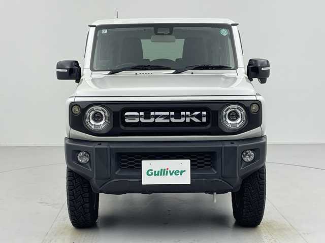 スズキ ジムニー XC 愛知県 2021(令3)年 3.1万km ピュアホワイトP 純正ナビ/・Bluetooth接続/・フルセグTV/・CD/DVD再生機能/USBポート/バックカメラ/ビルトインETC/前席シートヒーター/LEDヘッドライト（オートライト/オートハイビーム）/フォグランプ/純正16インチAW/純正フロアマット/ドアバイザー/衝突被害軽減ブレーキ/車線逸脱警報機能