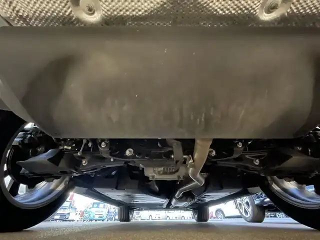 レクサス ＮＸ 350 Fスポーツ 栃木県 2023(令5)年 1.3万km ホワイトノーヴァガラスフレーク ４WD/2.4リッターターボ/寒冷地仕様/パノラミックビューモニター/カラーヘッドアップディスプレイ/パフォーマンスダンパー/NAVI・AI-AVS/ハンズフリーパワーバックドア/Fスポーツ専用本革シート/レクサスセーフティシステム＋/レーダークルーズコントロール/レーントレーシングアシスト/レーンチェンジアシスト/緊急時操舵支援/プリクラッシュセーフティ/プロアクティブドライビングアシスト/オートマチックハイビーム/ドアオープン制御付き安心降車アシスト/フロントクロストラフィックアラート/ブラインドスポットモニター/クリアランスソナー/パーキングサポートブレーキ/ダウンヒルアシスト/パワーシート・シートヒーター・シートベンチレーション(前席)/ステアリングヒーター/AC100V100Wアクセサリーコンセント/14インチディスプレイオーディオ/コネクティッドナビ/フルセグTV/純正ドライブレコーダー(前後)/ETC2.0/純正20インチアルミホイール