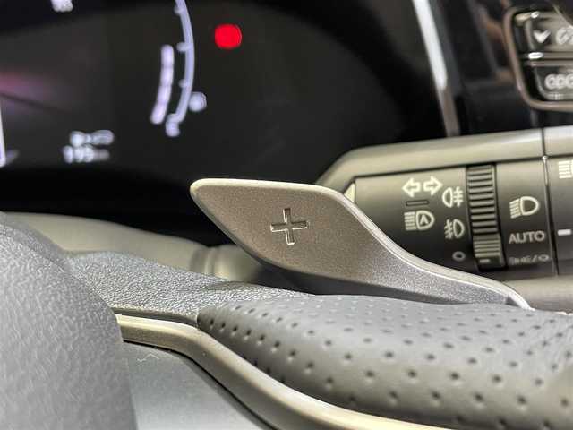 レクサス ＮＸ 350 Fスポーツ 栃木県 2023(令5)年 1.3万km ホワイトノーヴァガラスフレーク ４WD/2.4リッターターボ/寒冷地仕様/パノラミックビューモニター/カラーヘッドアップディスプレイ/パフォーマンスダンパー/NAVI・AI-AVS/ハンズフリーパワーバックドア/Fスポーツ専用本革シート/レクサスセーフティシステム＋/レーダークルーズコントロール/レーントレーシングアシスト/レーンチェンジアシスト/緊急時操舵支援/プリクラッシュセーフティ/プロアクティブドライビングアシスト/オートマチックハイビーム/ドアオープン制御付き安心降車アシスト/フロントクロストラフィックアラート/ブラインドスポットモニター/クリアランスソナー/パーキングサポートブレーキ/ダウンヒルアシスト/パワーシート・シートヒーター・シートベンチレーション(前席)/ステアリングヒーター/AC100V100Wアクセサリーコンセント/14インチディスプレイオーディオ/コネクティッドナビ/フルセグTV/純正ドライブレコーダー(前後)/ETC2.0/純正20インチアルミホイール