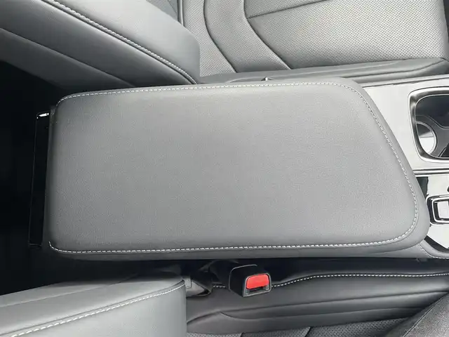 レクサス ＮＸ 350 Fスポーツ 栃木県 2023(令5)年 1.3万km ホワイトノーヴァガラスフレーク ４WD/2.4リッターターボ/寒冷地仕様/パノラミックビューモニター/カラーヘッドアップディスプレイ/パフォーマンスダンパー/NAVI・AI-AVS/ハンズフリーパワーバックドア/Fスポーツ専用本革シート/レクサスセーフティシステム＋/レーダークルーズコントロール/レーントレーシングアシスト/レーンチェンジアシスト/緊急時操舵支援/プリクラッシュセーフティ/プロアクティブドライビングアシスト/オートマチックハイビーム/ドアオープン制御付き安心降車アシスト/フロントクロストラフィックアラート/ブラインドスポットモニター/クリアランスソナー/パーキングサポートブレーキ/ダウンヒルアシスト/パワーシート・シートヒーター・シートベンチレーション(前席)/ステアリングヒーター/AC100V100Wアクセサリーコンセント/14インチディスプレイオーディオ/コネクティッドナビ/フルセグTV/純正ドライブレコーダー(前後)/ETC2.0/純正20インチアルミホイール