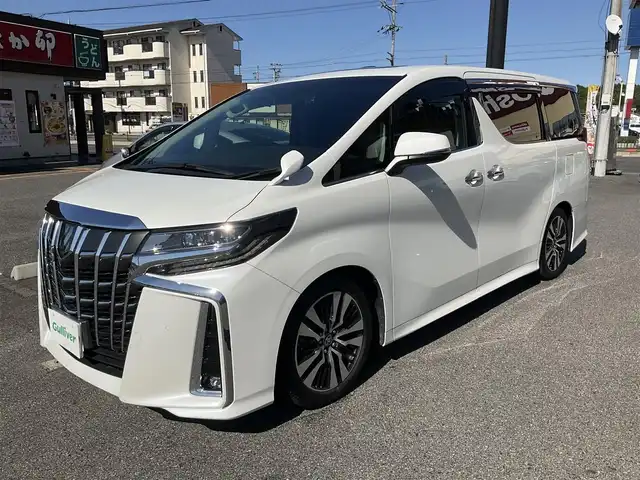 トヨタ アルファード S Cパッケージ 滋賀県 2021(令3)年 3万km ホワイトパールクリスタルシャイン 車検8年9月まで/ファイナルコネクションリミテッドII車高調/トヨタセーフティセンス/ブラインドスポットモニター/パーキングサポートブレーキ/サンルーフ/デジタルインナーミラー/ディスプレイオーディオ/Bluetooth、DVD、CD、Apple CayPlay/バックカメラ/ETC/両側パワースライドドア/純正12.1インチフリップダウンモニター/前ドライブレコーダー/前シートヒーター/ステアリングヒーター/純正3眼LEDヘッドライト/LEDフォグランプ/取扱説明書/保証書