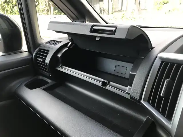 ホンダ ステップワゴン スパーダ S 栃木県 2011(平23)年 7.9万km プレミアムブラキッシュパール 株)IDOMが運営する【じしゃロン小山店】の自社ローン専用車両になります。こちらは現金またはオートローンご利用時の価格です。自社ローンご希望の方は別途その旨お申付け下さい//社外フルセグナビ/（CD/DVD/AM/FMラジオ）/リモコンキー/プッシュスタート/バックカメラ/ＥＴＣ/両側パワースライドドア/パドルシフト/防眩ミラー/電動格納ドアミラー/パワーウインドウ/オートライト