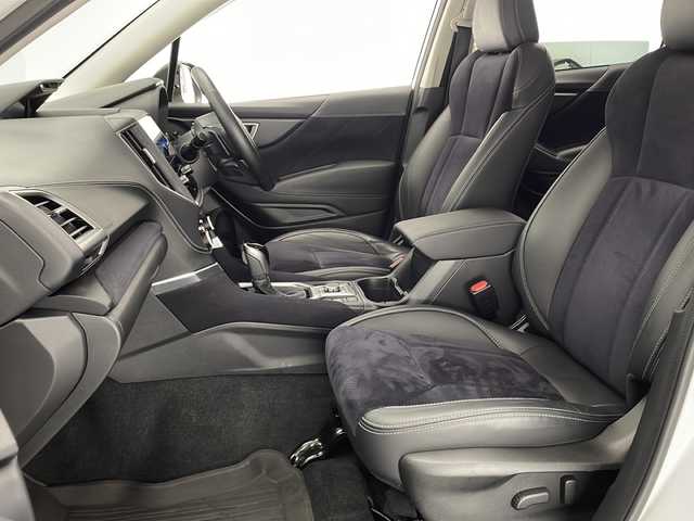 スバル フォレスター スポーツ 宮崎県 2021(令3)年 2.5万km クリスタルホワイトP ワンオーナー/アイサイト/〇プリクラッシュブレーキ/〇ツーリングアシスト/・全車速追従型クルーズコントロール/・車線中央維持・先行車追従操舵機能/〇車線逸脱抑制機能/〇AT誤発進抑制制御/〇AT誤後進抑制制御/〇車線逸脱警報/〇ふらつき警報/〇先行車発進お知らせ/〇定速クルーズコントロール/〇RAB（後退時ブレーキアシスト）/ブラインドスポットモニター/コーナーセンサー/デジタルインナーミラー/純正8インチナビ/フルセグTV/サイド/バックカメラ/ハーフレザーシート/パワーシート/シートヒーター/電動リアゲート/LEDヘッドライト/純正18インチAW/ETC/スマートキー×２/保証書/取扱説明書