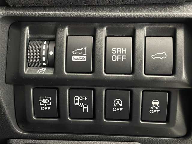 スバル フォレスター スポーツ 宮崎県 2021(令3)年 2.5万km クリスタルホワイトP ワンオーナー/アイサイト/〇プリクラッシュブレーキ/〇ツーリングアシスト/・全車速追従型クルーズコントロール/・車線中央維持・先行車追従操舵機能/〇車線逸脱抑制機能/〇AT誤発進抑制制御/〇AT誤後進抑制制御/〇車線逸脱警報/〇ふらつき警報/〇先行車発進お知らせ/〇定速クルーズコントロール/〇RAB（後退時ブレーキアシスト）/ブラインドスポットモニター/コーナーセンサー/デジタルインナーミラー/純正8インチナビ/フルセグTV/サイド/バックカメラ/ハーフレザーシート/パワーシート/シートヒーター/電動リアゲート/LEDヘッドライト/純正18インチAW/ETC/スマートキー×２/保証書/取扱説明書