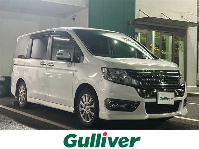 ホンダ ステップワゴン スパーダ Z クールスピリット 京都府 2013(平25)年 17.2万km ホワイトオーキッドパール 4WD/純正メモリナビ/フルセグテレビ/バックカメラ/フリップダウンモニター/アイドリングストップ/クルーズコントロール/プッシュスタート/両側パワースライドドア/ETC/シートヒーター