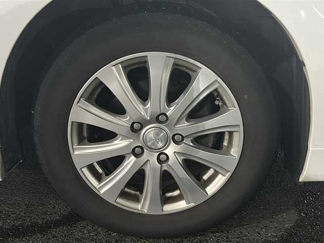 ホンダ ステップワゴン スパーダ Z クールスピリット 京都府 2013(平25)年 17.2万km ホワイトオーキッドパール 4WD/純正メモリナビ/フルセグテレビ/バックカメラ/フリップダウンモニター/アイドリングストップ/クルーズコントロール/プッシュスタート/両側パワースライドドア/ETC/シートヒーター