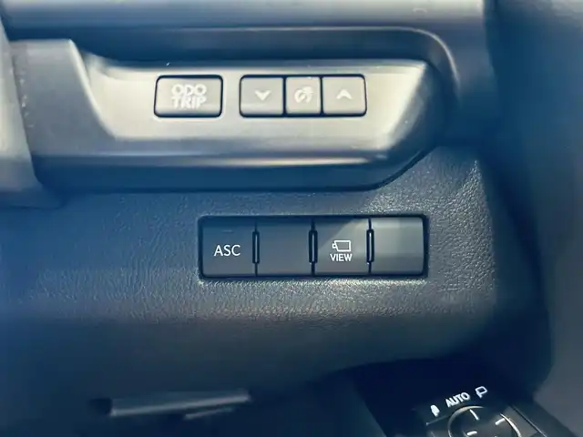 レクサス ＵＸ 250h Fスポーツ 大阪府 2021(令3)年 2.8万km ホワイトノーヴァガラスフレーク 純正ナビ/TV/360度カメラ/ACC/ブラインドスポット/純正18インチAW/LEDヘッドライト/電動リアゲート/クリアランスソナー/レザーシート/パワーシート/シートヒーター/Dシートメモリ/ステアリングヒーター