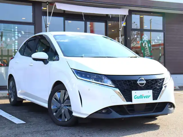 日産 ノート X 福島県 2022(令4)年 0.7万km ピュアホワイトパール  純 正 ナ ビ・フ ル セ グ T V/ ア ラ ウ ン ド ビ ュ ー モ ニ タ ー/ デ ジ タ ル イ ン ナ ー ミ ラ ー/ ド ラ イ ブ レ コ ー ダ ー/ プ ロ パ イ ロ ッ ト/ 置 く だ け 充 電/ E         T         C/ イ ン テ リ キ ー/ フ ォ グ ラ ン プ/ 新　車　保　証　書