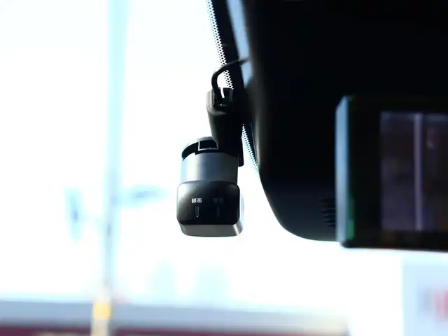 日産 ノート X 福島県 2022(令4)年 0.7万km ピュアホワイトパール  純 正 ナ ビ・フ ル セ グ T V/ ア ラ ウ ン ド ビ ュ ー モ ニ タ ー/ デ ジ タ ル イ ン ナ ー ミ ラ ー/ ド ラ イ ブ レ コ ー ダ ー/ プ ロ パ イ ロ ッ ト/ 置 く だ け 充 電/ E         T         C/ イ ン テ リ キ ー/ フ ォ グ ラ ン プ/ 新　車　保　証　書