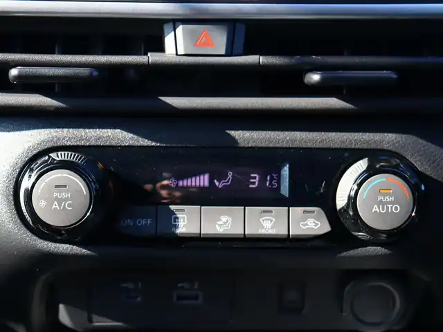 日産 ノート X 福島県 2022(令4)年 0.7万km ピュアホワイトパール  純 正 ナ ビ・フ ル セ グ T V/ ア ラ ウ ン ド ビ ュ ー モ ニ タ ー/ デ ジ タ ル イ ン ナ ー ミ ラ ー/ ド ラ イ ブ レ コ ー ダ ー/ プ ロ パ イ ロ ッ ト/ 置 く だ け 充 電/ E         T         C/ イ ン テ リ キ ー/ フ ォ グ ラ ン プ/ 新　車　保　証　書