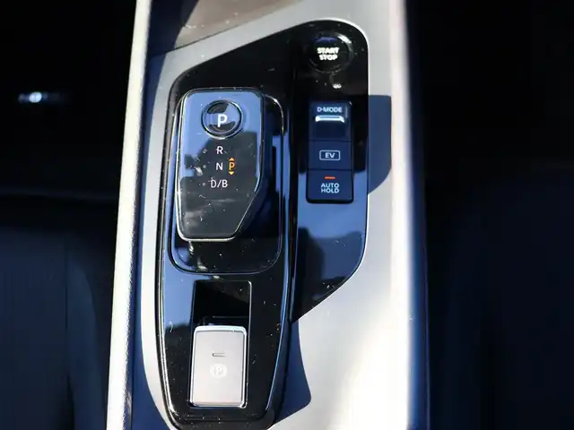 日産 ノート X 福島県 2022(令4)年 0.7万km ピュアホワイトパール  純 正 ナ ビ・フ ル セ グ T V/ ア ラ ウ ン ド ビ ュ ー モ ニ タ ー/ デ ジ タ ル イ ン ナ ー ミ ラ ー/ ド ラ イ ブ レ コ ー ダ ー/ プ ロ パ イ ロ ッ ト/ 置 く だ け 充 電/ E         T         C/ イ ン テ リ キ ー/ フ ォ グ ラ ン プ/ 新　車　保　証　書