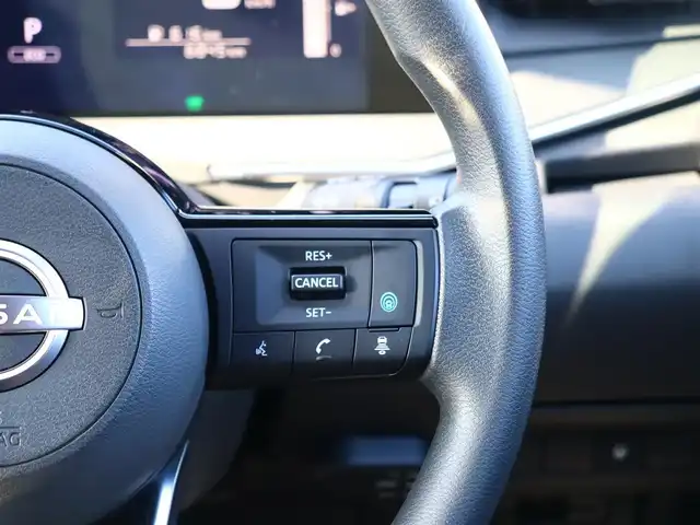 日産 ノート X 福島県 2022(令4)年 0.7万km ピュアホワイトパール  純 正 ナ ビ・フ ル セ グ T V/ ア ラ ウ ン ド ビ ュ ー モ ニ タ ー/ デ ジ タ ル イ ン ナ ー ミ ラ ー/ ド ラ イ ブ レ コ ー ダ ー/ プ ロ パ イ ロ ッ ト/ 置 く だ け 充 電/ E         T         C/ イ ン テ リ キ ー/ フ ォ グ ラ ン プ/ 新　車　保　証　書