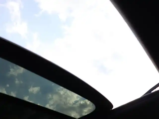 ボルボ Ｖ９０ T6 AWD インスクリプション 宮城県 2017(平29)年 4万km オニキスブラックP 純正ナビ【ＢＴ／ＣＤ／フルセグＴＶ】/サンルーフ　/アダプティブクルーズコントロール　/レーンキープアシスト/ブラインドスポットアシスト/ヘッドアップディスプレイ/パワーテールゲート/茶レザーシート　/全席シートヒーター　/Ｂｏｗｅｒｓ＆ｗｉｌｋｉｎｓサウンド　/パーキングアシスト/自動発車/ステアリングヒーター/前席メモリー付きパワーシート　/３６０°カメラ　/ルーフレール/前席エアシート/オートマチックハイビーム/パーキングアシスト/LEDヘッドライト/純正20インチAW/禁煙車