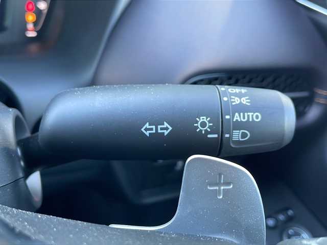 ホンダ ＺＲ－Ｖ ハイブリッド e:HEV Z 道東・釧路十勝 2024(令6)年 0.9万km スーパープラチナグレーメタリック 4WD/ワンオーナー/寒冷地仕様/純正ナビ　/(AM/FM/CD/DVD/BT)/純正ドライブレコーダー　前のみ/ビルトインETC2.0/アラウンドビューモニター/バックカメラ/レザーシート/パワーシート 前席/シートヒーター　前席/ステアリングヒーター/ステアリングスイッチ/シートメモリー/置くだけ充電/BOSEサウンド/新品冬タイヤ積込/純正18インチAW/純正フロアマット/電動リアゲート/MTモード付AT/アイドリングストップ/パーキングアシスト/レーダークルーズコントロール/コーナーセンサー　前後/レーンキープアシスト/ダウンヒルアシスト/オートライト/オートマチックハイビーム/ライトレベライザー/フォグランプ/盗難防止装置/ABS/横滑り防止装置/スペアキー