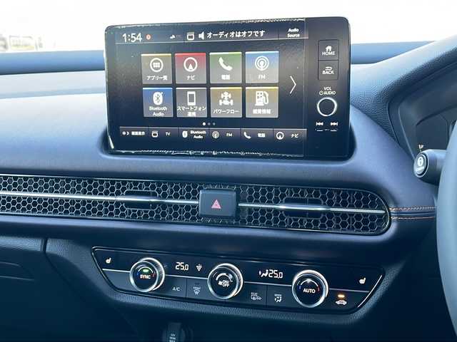 ホンダ ＺＲ－Ｖ ハイブリッド e:HEV Z 道東・釧路十勝 2024(令6)年 0.9万km スーパープラチナグレーメタリック 4WD/ワンオーナー/寒冷地仕様/純正ナビ　/(AM/FM/CD/DVD/BT)/純正ドライブレコーダー　前のみ/ビルトインETC2.0/アラウンドビューモニター/バックカメラ/レザーシート/パワーシート 前席/シートヒーター　前席/ステアリングヒーター/ステアリングスイッチ/シートメモリー/置くだけ充電/BOSEサウンド/新品冬タイヤ積込/純正18インチAW/純正フロアマット/電動リアゲート/MTモード付AT/アイドリングストップ/パーキングアシスト/レーダークルーズコントロール/コーナーセンサー　前後/レーンキープアシスト/ダウンヒルアシスト/オートライト/オートマチックハイビーム/ライトレベライザー/フォグランプ/盗難防止装置/ABS/横滑り防止装置/スペアキー