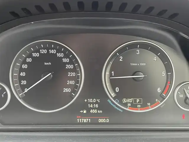 ＢＭＷ ５２３ｄ ツーリング ラグジュアリー 大阪府 2014(平26)年 11.8万km サファイアブラックP 純正HDDナビ/BT/CD/DVD/TV/USB/茶革シート/メモリー機能付きパワーシート/前席シートヒーター/追従機能付きクルーズコントロール/レーンキープアシスト/前後コーナーセンサー/バックカメラ/電動リアゲート/純正フロアマット/純正20インチAW/スペアキー/ミラー内蔵純正ETC