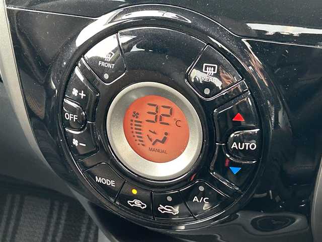 日産 ノート メダリスト X FOUR Vセレ+セーフティⅡ 道央・札幌 2016(平28)年 2.5万km バーニングレッド 純正HDDナビ　MC315D-w/（BT＆CD＆DVD＆フルセグ＆USB）/ワンオーナー/全方位カメラ/前方ドライブレコーダー/社外ETC/レーンキープアシスト/横滑り防止装置/エマージェンシーブレーキ/純正スタッドレスタイヤ積載(185/70R14)/LEDヘッドライト/オートライト/電動格納ミラー/純正フロアマット/フルフラットシート/ベンチシート/ステアリングスイッチ/コーナーセンサー（前後）