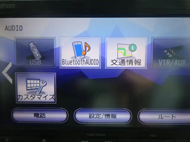 ホンダ Ｎ ＢＯＸ G Lパッケージ 静岡県 2016(平28)年 10万km プレミアムホワイトパールⅡ ワンオーナー/禁煙車/Gathers SDナビ：VXM-174VFXi/（SD/CD/DVD/フルセグ/AM/FM)/ビルトインETC/ステアリングリモコン/電動格納ミラー（ウィンカー付き）/片側パワースライドドア/スマートキー/プッシュスタート/シートバックテーブル/後席サンシェード/バックカメラ/純正フロアマット・バイザー/スペアキー/保証書・取扱説明書