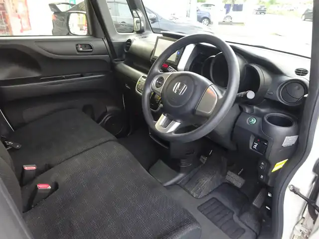 ホンダ Ｎ ＢＯＸ G Lパッケージ 静岡県 2016(平28)年 10万km プレミアムホワイトパールⅡ ワンオーナー/禁煙車/Gathers SDナビ：VXM-174VFXi/（SD/CD/DVD/フルセグ/AM/FM)/ビルトインETC/ステアリングリモコン/電動格納ミラー（ウィンカー付き）/片側パワースライドドア/スマートキー/プッシュスタート/シートバックテーブル/後席サンシェード/バックカメラ/純正フロアマット・バイザー/スペアキー/保証書・取扱説明書