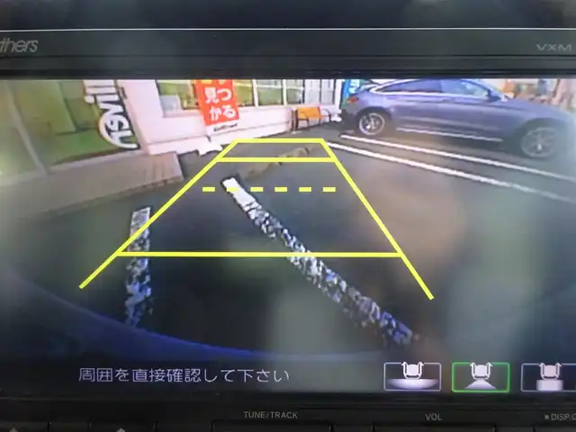 ホンダ Ｎ ＢＯＸ G Lパッケージ 静岡県 2016(平28)年 10万km プレミアムホワイトパールⅡ ワンオーナー/禁煙車/Gathers SDナビ：VXM-174VFXi/（SD/CD/DVD/フルセグ/AM/FM)/ビルトインETC/ステアリングリモコン/電動格納ミラー（ウィンカー付き）/片側パワースライドドア/スマートキー/プッシュスタート/シートバックテーブル/後席サンシェード/バックカメラ/純正フロアマット・バイザー/スペアキー/保証書・取扱説明書