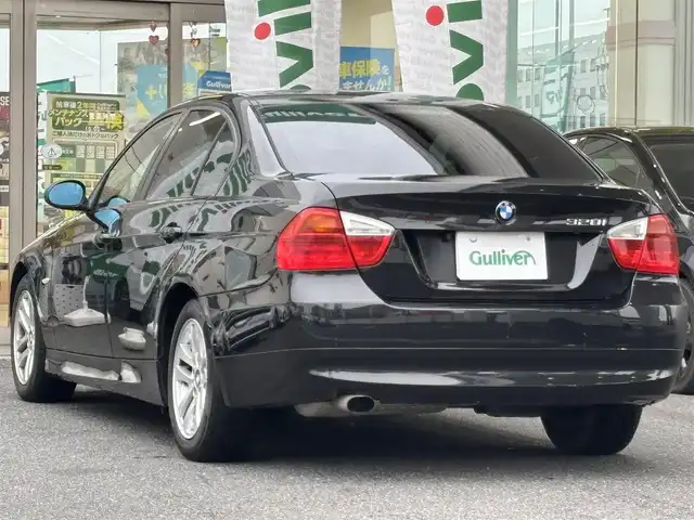 ＢＭＷ ３２０ｉ 岡山県 2008(平20)年 14.5万km ジェットブラック 登録時走行距離144.745km/社外HDDナビ：AVIC-HRV002/バックカメラ/パワーシート（D＋N 席）/ETC/純正16インチアルミホイール/プッシュスタート/スマートキー